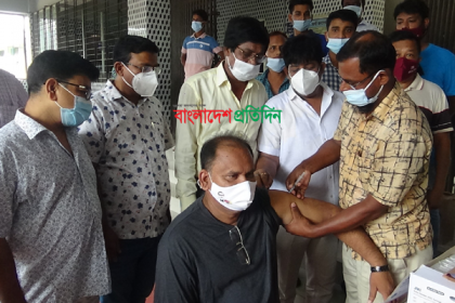 ফরিদপুরে গণটিকার কার্যক্রম শুরু