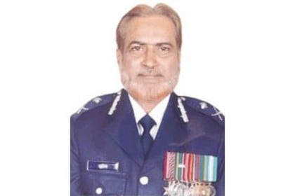 করোনায় সাবেক আইজিপি হাদিস উদ্দিনের মৃত্যু

