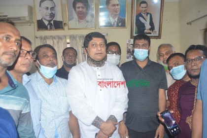 বিএনপির সদ্য ঘোষিত মহানগর দক্ষিণের আহ্বায়ক কমিটির শুভেচ্ছা বিনিময়