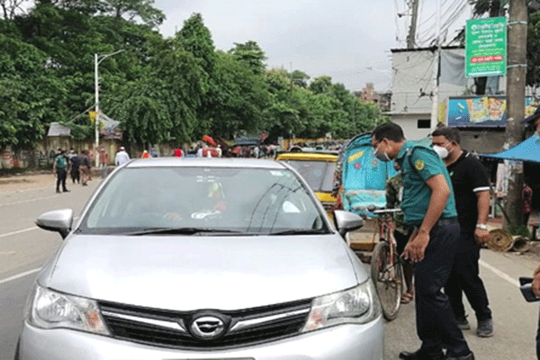 চট্টগ্রামে বাড়ছে যানবাহনের চাপ