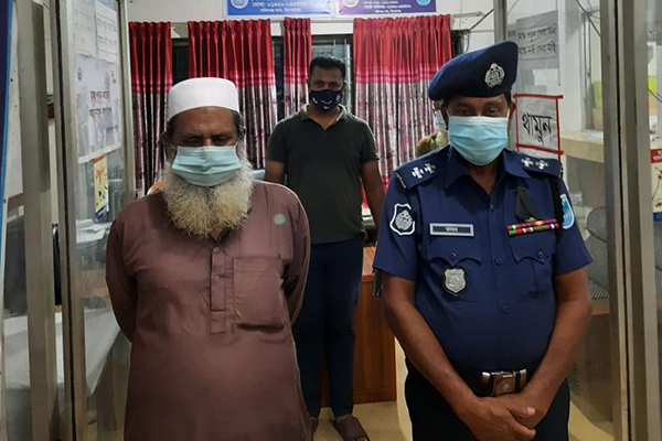 ৬০ বছর বয়সেও ছাত্রকে বলাৎকার, মাদ্রাসা অধ্যক্ষ গ্রেফতার