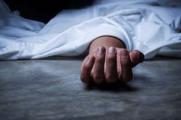 ছেলের নামে মামলা খবর শুনে বাবার মৃত্যু