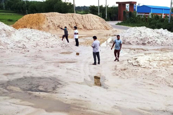 শ্রীমঙ্গলে অবৈধ বালু উত্তোলনে ইউপি সদস্যকে দণ্ড