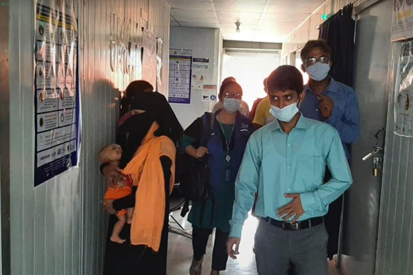 কক্সবাজারের ৩৪টি রোহিঙ্গা ক্যাম্পে করোনার টিকাদান কর্মসূচি শুরু