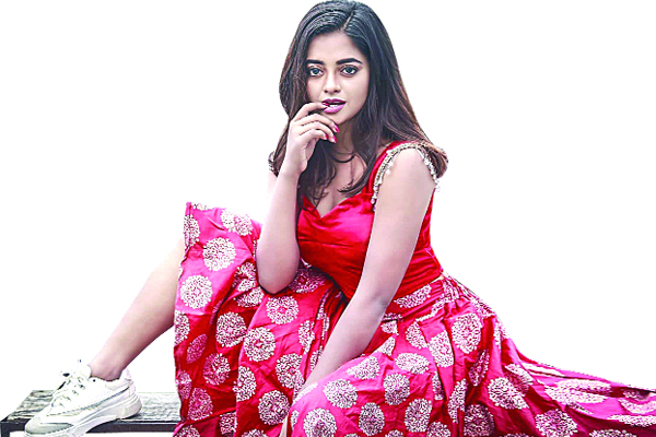 শাকিলার ব্যস্ততা