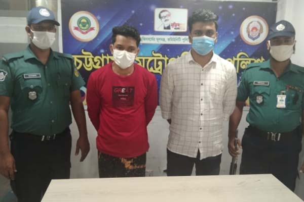 চট্টগ্রামে বাসায় গিয়ে টিকা প্রদান, গ্রেফতার দুইজন রিমান্ডে 
