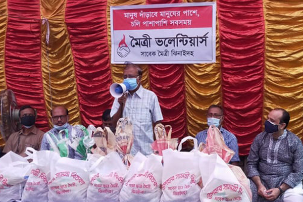 ঝিনাইদহে মৈত্রী ভলান্টিয়ার্স উদ্যোগে খাদ্য সহায়তা
