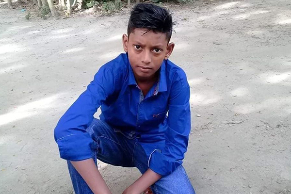 কটিয়াদীতে আড়িয়ালখাঁ নদে নিখোঁজ স্কুলছাত্রের লাশ উদ্ধার