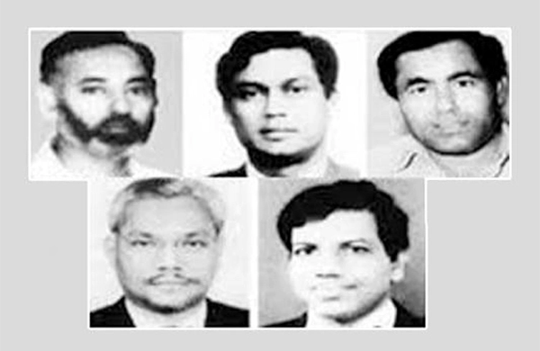 বঙ্গবন্ধুর পাঁচ খুনি কে কোথায়