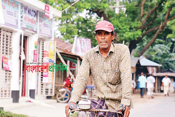 থেমে গেলো, নাকি থামিয়ে দেওয়া
হলো অসাধারণ এক কণ্ঠ?