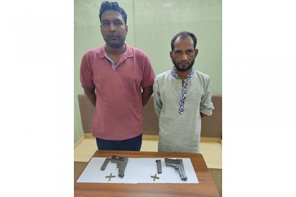 রাজধানীতে পিস্তল, গুলি ও ম্যাগাজিনসহ গ্রেফতার ২