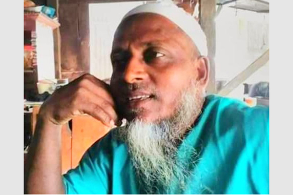 উজিরপুরে মোটরসাইকেলের ধাক্কায় প্রাণ গেল ইমামের