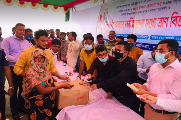 'নদী ভাঙন কবলিত এলাকাকে ঝুঁকিমুক্ত করতে স্থায়ী প্রকল্প করা হচ্ছে'