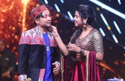 পবনদীপ-অরুণিতাকে নিয়ে গুঞ্জনের মধ্যে গোপন তথ‌্য ফাঁস