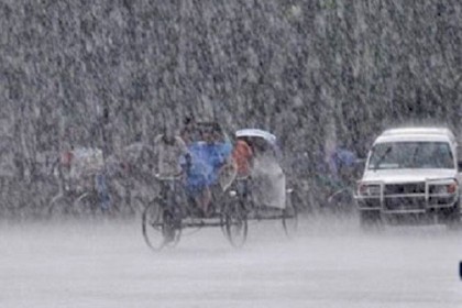 দেশের বিভিন্ন স্থানে ভারী বর্ষণের আভাস