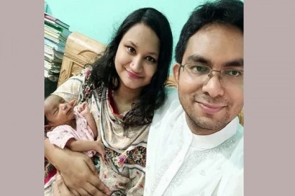 ডেঙ্গুতে ৪০ দিনের শিশুর মায়ের মৃত্যু, বাবা হাসপাতালে

