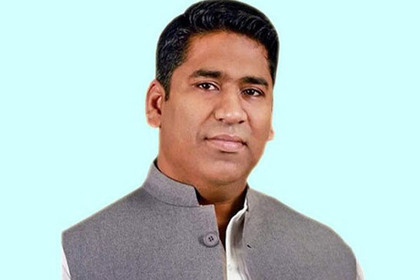 বরিশালে ইউএনও’র বাসভবনে হামলা: মেয়র সাদিককে গ্রেফতারের দাবি