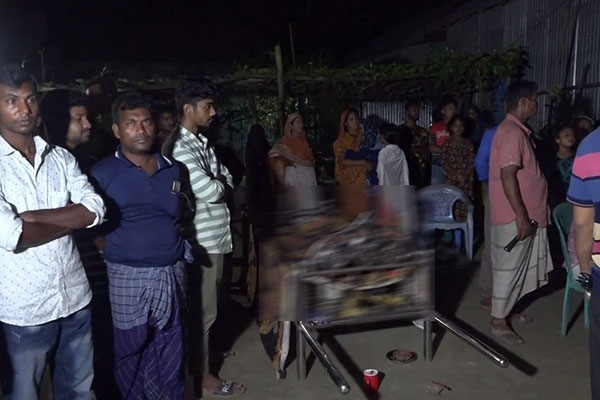 টাঙ্গাইলে মদপানে তিন যুবকের মৃত্যু