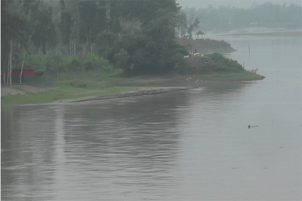 কুড়িগ্রামে পানিবন্দি ১০ হাজার মানুষ