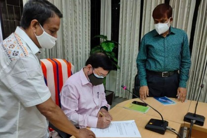 দ্বিতীয় মেয়াদে যোগদান শাবি উপাচার্য ফরিদ উদ্দিনের