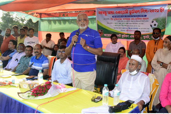 বগুড়ায় বঙ্গবন্ধু ফুটবল লীগ টুর্নামেন্টের উদ্বোধন
