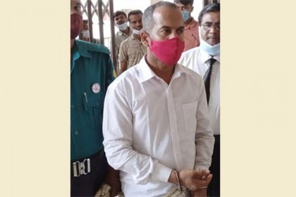 মডার্নার টিকাসহ গ্রেফতার সেই ক্লিনিক মালিক রিমান্ডে