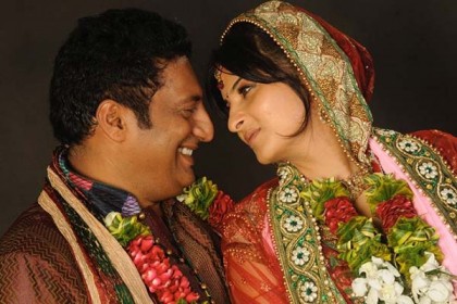৫৬ বছরে ফের বিয়ে প্রকাশ রাজের, পাত্রী কে? জানলে চমকে যাবেন!