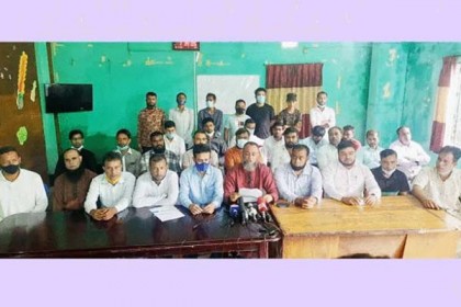 সিলেটে স্বেচ্ছাসেবক ছাড়লেন শতাধিক নেতাকর্মী 