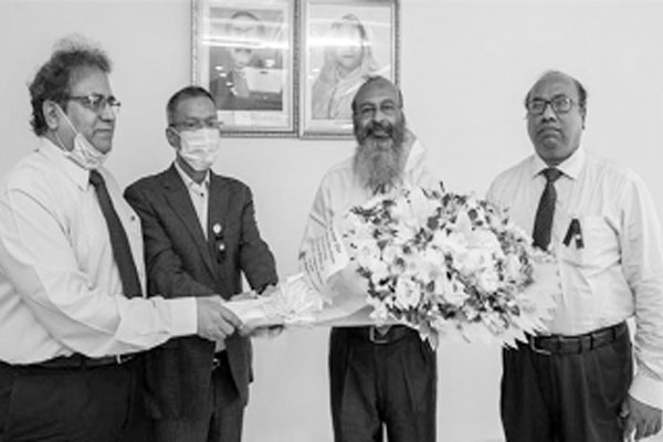 ফুলেল শুভেচ্ছা