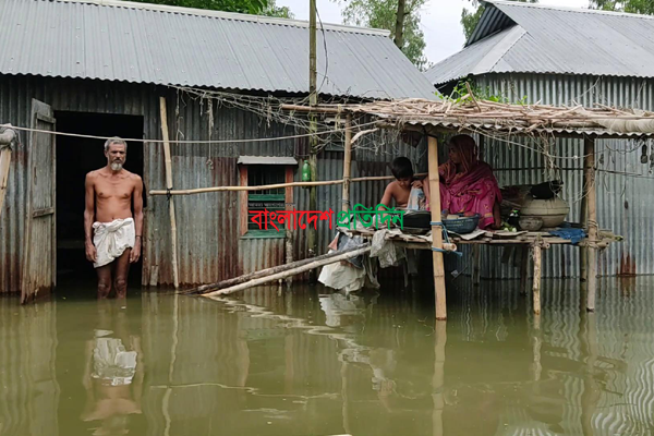 সিরাজগঞ্জে বন্যাকবলিত দুর্ভোগ বাড়ছে