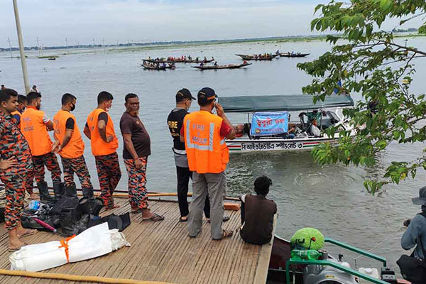 ব্রাহ্মণবাড়িয়ায় ট্রলারডুবির ঘটনায় শিশুর মরদেহ উদ্ধার, মৃতের সংখ্যা বেড়ে ২২