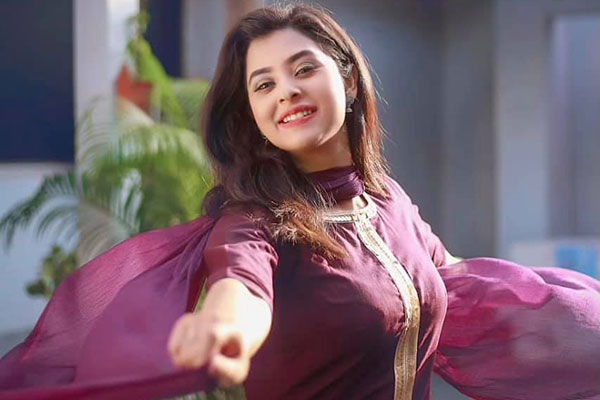 সেন্সর পেরিয়ে মুক্তির অপেক্ষায় বুবলীর ‘চোখ’