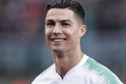 ম্যানইউতে কত নম্বর জার্সি পাবেন রোনালদো?