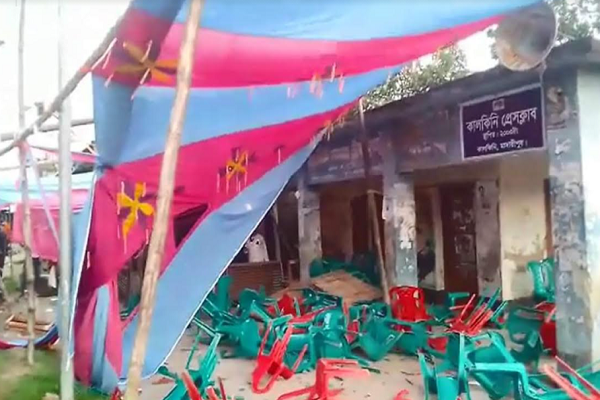 কালকিনিতে শোক দিবসের আলোচনা সভায় হামলা-ভাঙচুর, আহত ৬