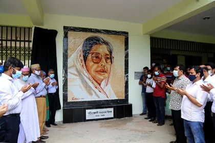 ভাসানী বিশ্ববিদ্যালয়ে জাহানারা ইমামের ম্যুরাল উদ্বোধন