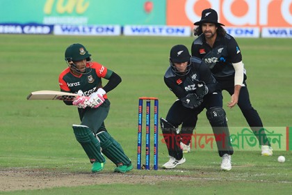 নিউজিল্যান্ডকে লজ্জার হার উপহার দিল বাংলাদেশ