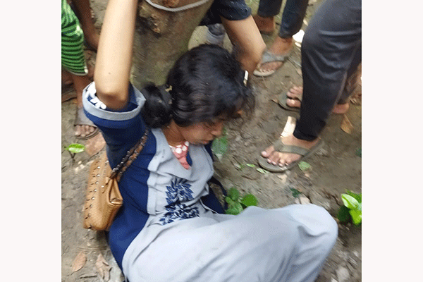 শিশুর কানের দুল ছিনিয়ে নিয়ে হত্যার অভিযোগ, আটক ২