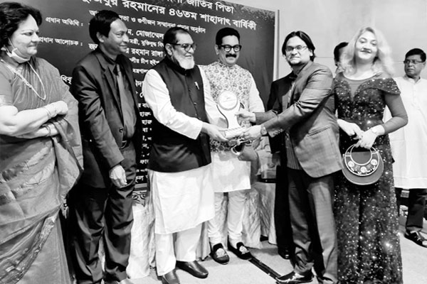 সম্মাননা স্মারক