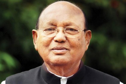 মেডিকেল চেকআপের জন্য তোফায়েল আহমেদকে দিল্লি নেওয়া হচ্ছে

