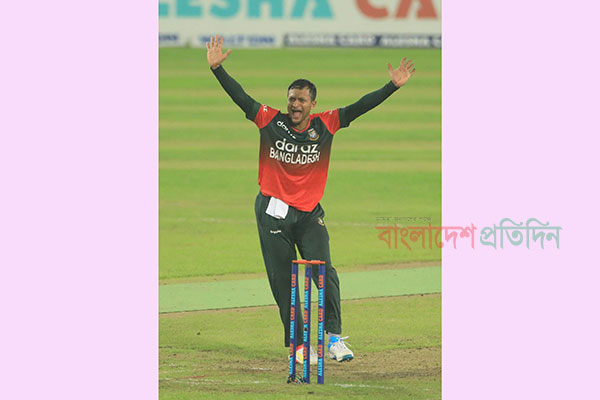 ৩ রেকর্ড গড়তে ২ উইকেট প্রয়োজন সাকিবের