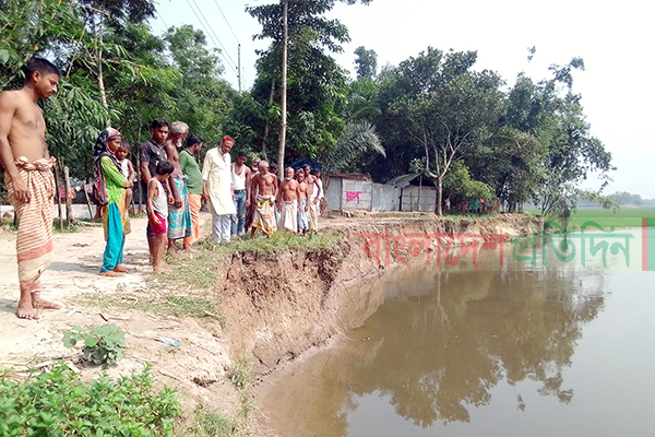 গঙ্গাচড়ায় তিস্তার পাশাপাশি ঘাঘট নদেও ভাঙন