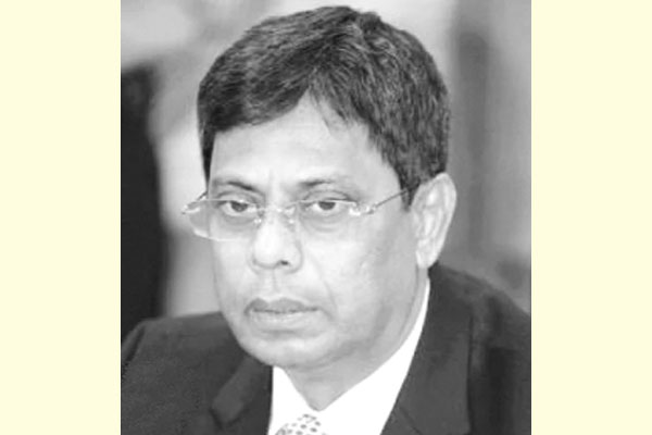 ট্রাফিক পুলিশের ক্ষমতা ও দুঃখজনক বাস্তবতা