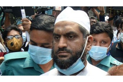 মামুনুল হক খুলনার আদালতে