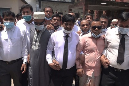 বরিশালে ইউএনও ও পুলিশের মামলায় দুই আওয়ামী লীগ নেতার জামিন