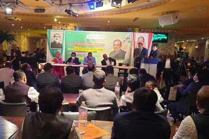 জার্মানিতে স্বরাষ্ট্রমন্ত্রীকে সংবর্ধনা