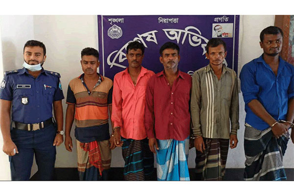 ফরিদপুরে রিকশাচালক হত্যায় ৬ জন আটক