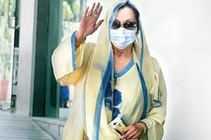 বাড়ি ফিরেছেন সায়রা বানু