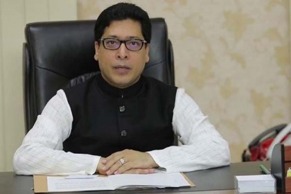 সরকারি কর্মকর্তাদের ‘স্যার-ম্যাডাম’ বলার রীতি নেই: জনপ্রশাসন প্রতিমন্ত্রী

