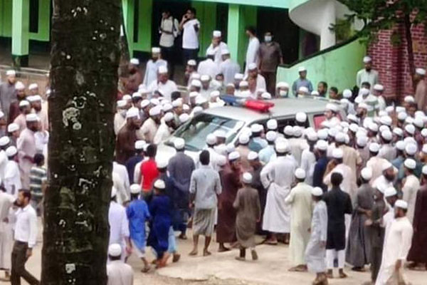 হাটহাজারী মাদ্রাসার মহাপরিচালক ঘোষণার পরই মুফতি আব্দুস সালামের মৃত্যু