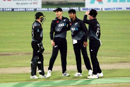 আগুনের জবাব আগুন দিয়েই দিব: কিউই কোচ